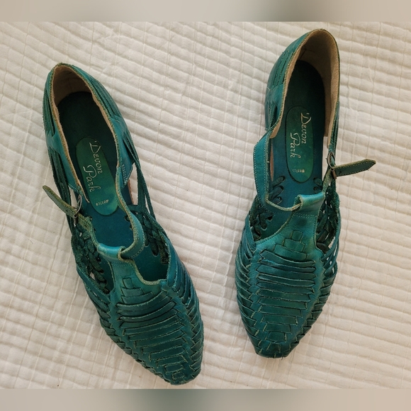 Vintage 70s Devon park mexican teal huaraches | size 9 - Picture 3 of 8